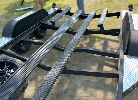 Gatorbak bunks on trailer in the color black substrate